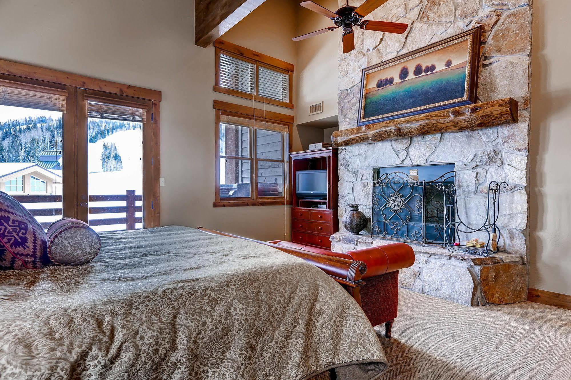 Mont Cervin Plaza Villa Park City Exterior photo